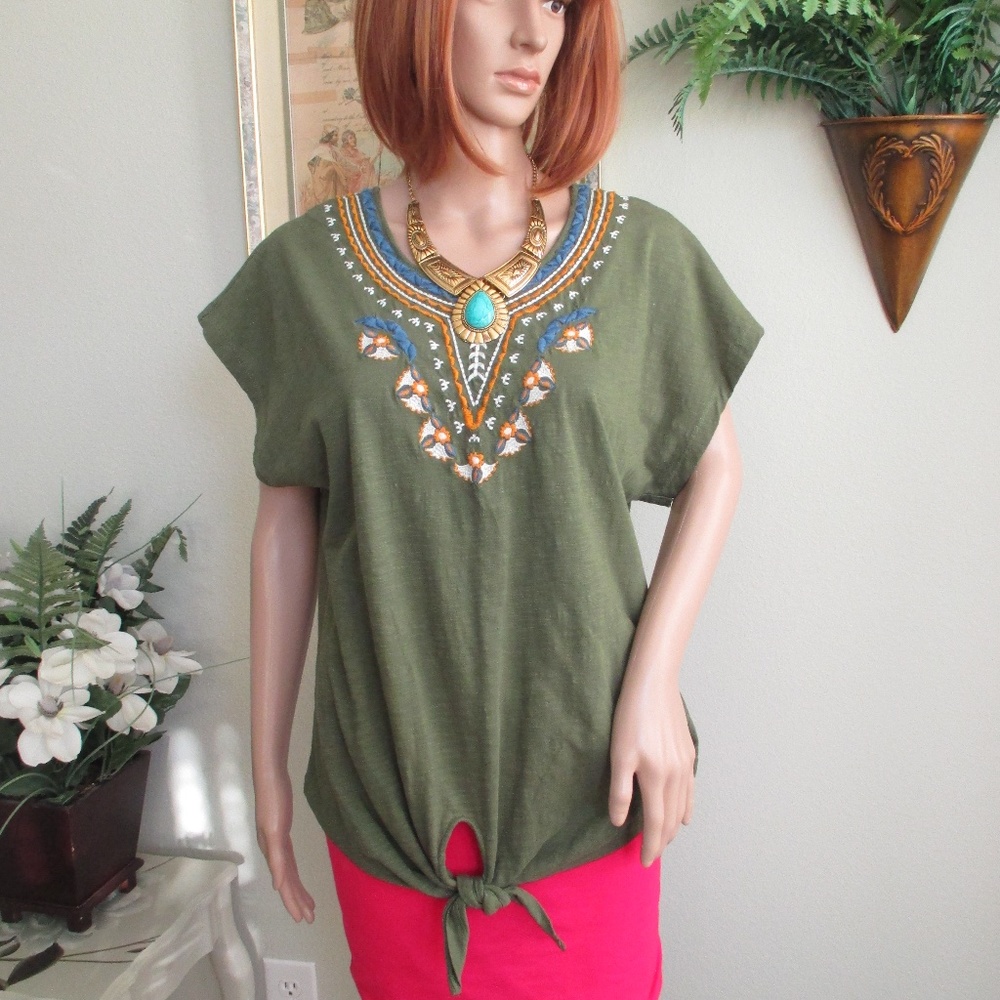 NWT - MAX EDITION knit top - sz M - MSRP $78.00